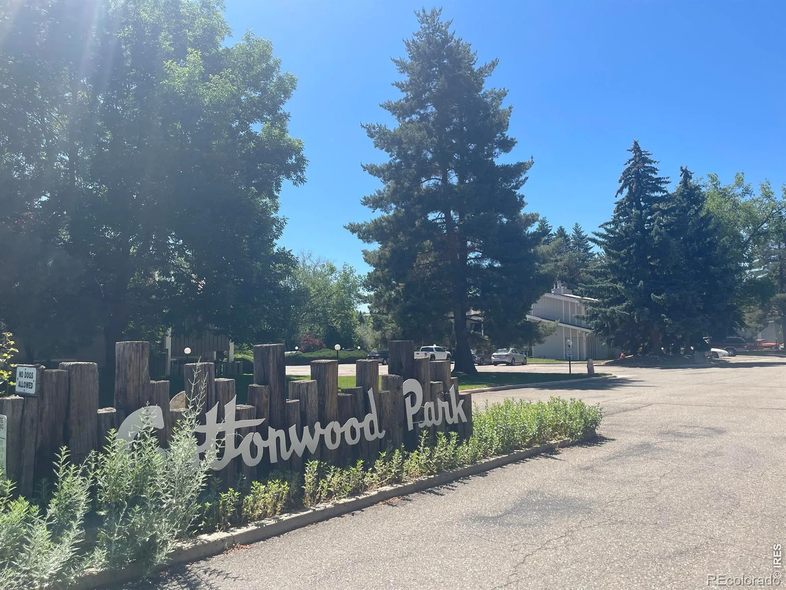 Cottonwood Park Condos Ph 2