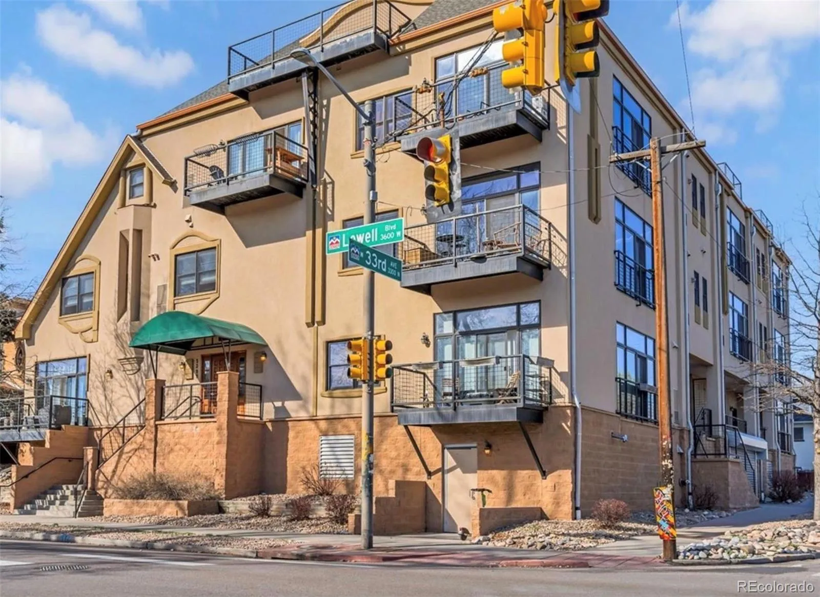 Argyll Flats Condos