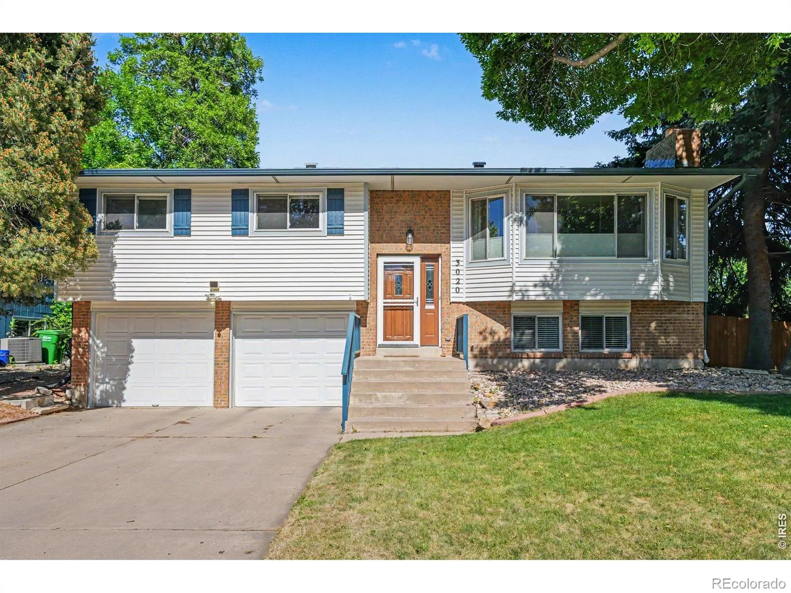 South Meadowlark Heights