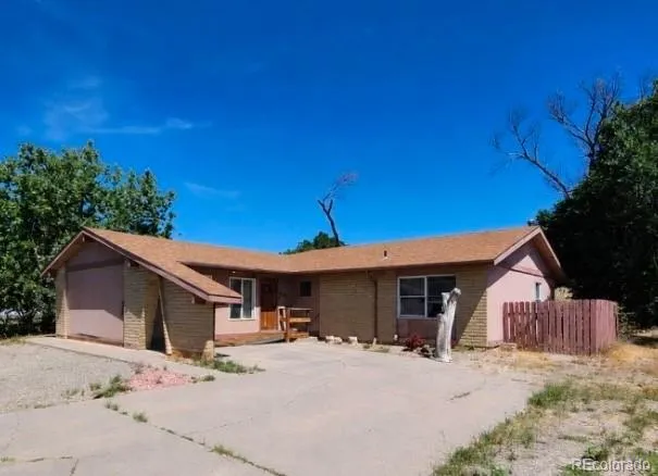 Pueblo West
