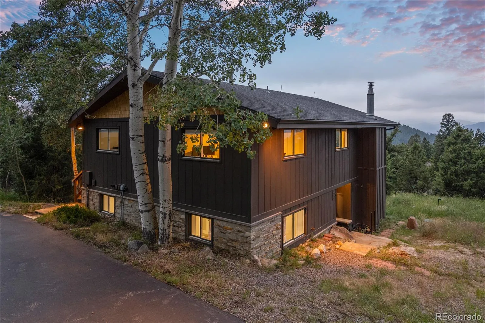 Highly desired Bear Mountain Vista