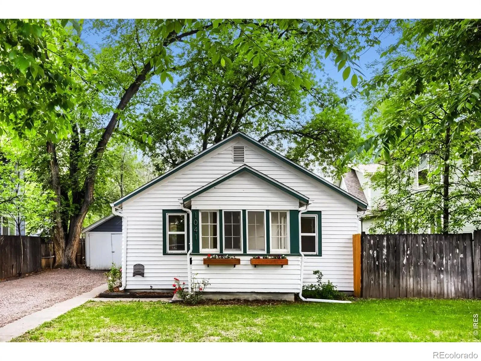North Longmont Aka Howze & Sheir Lg