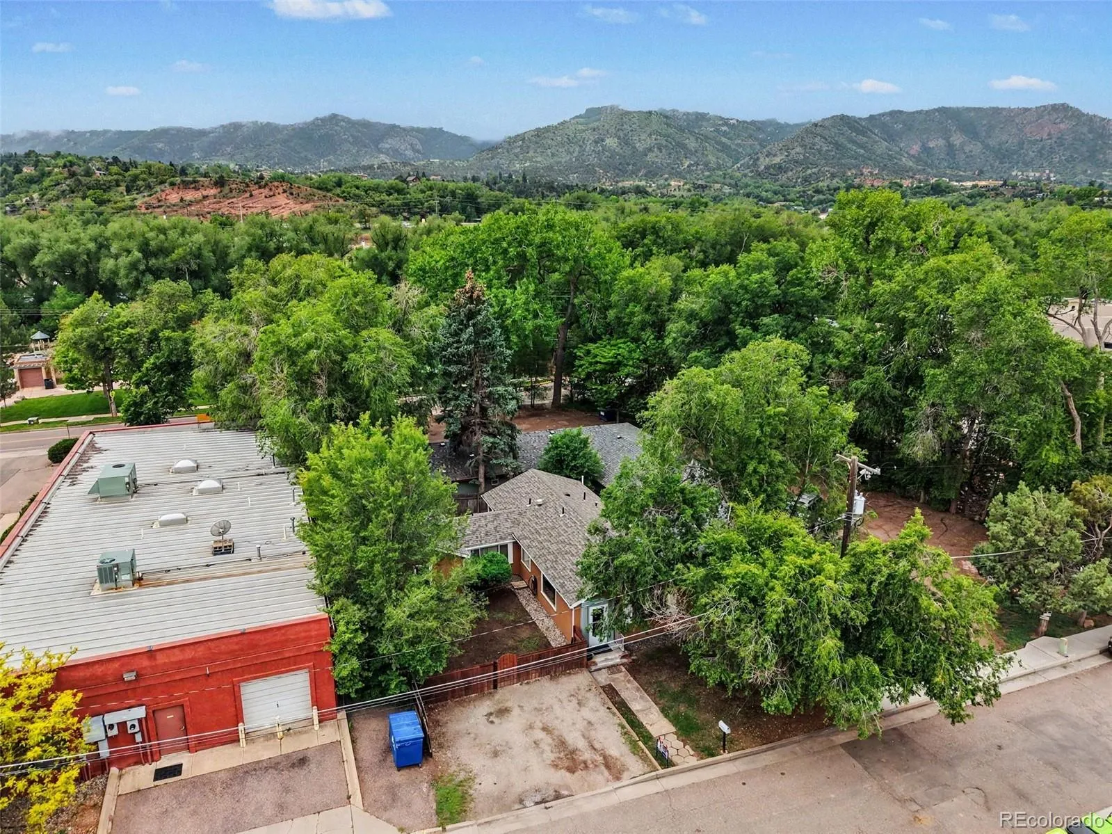 Garden of the Gods Village Manitou Springs