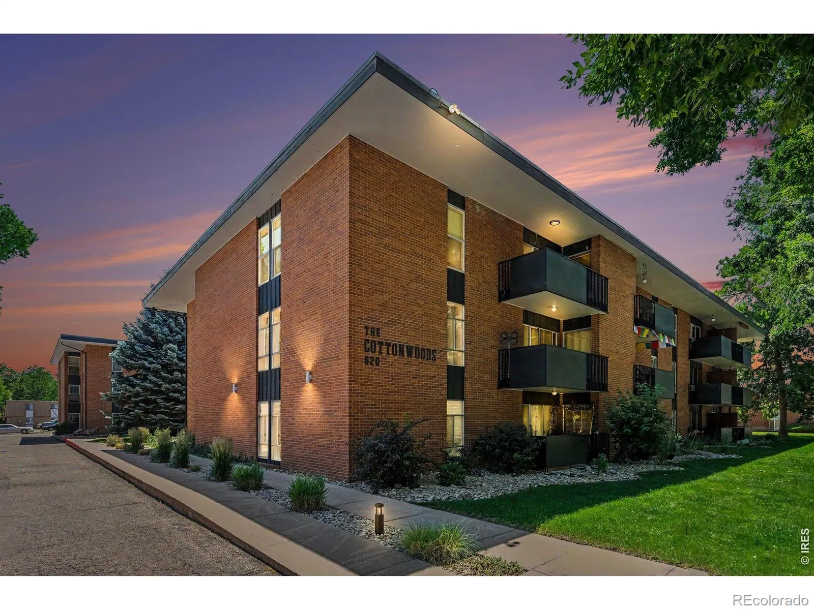 Cottonwood Condos