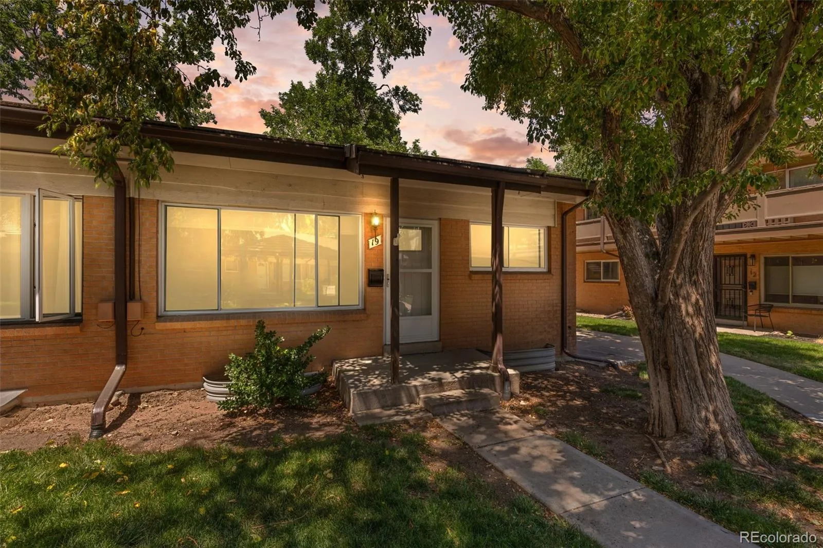 Applewood Executive Condo