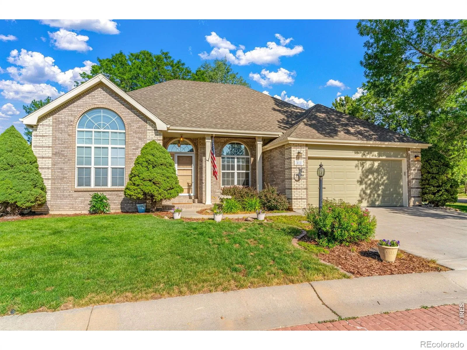 Cottonwood Estates, Loomis