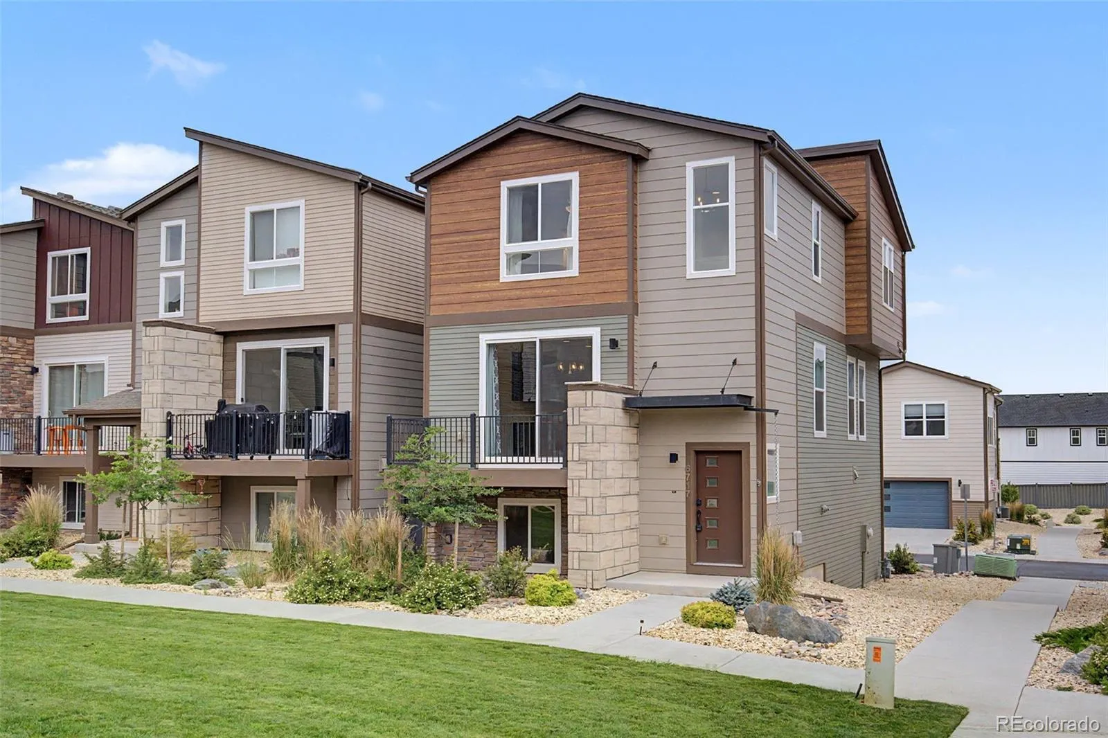 Midtown Collection At Pathways