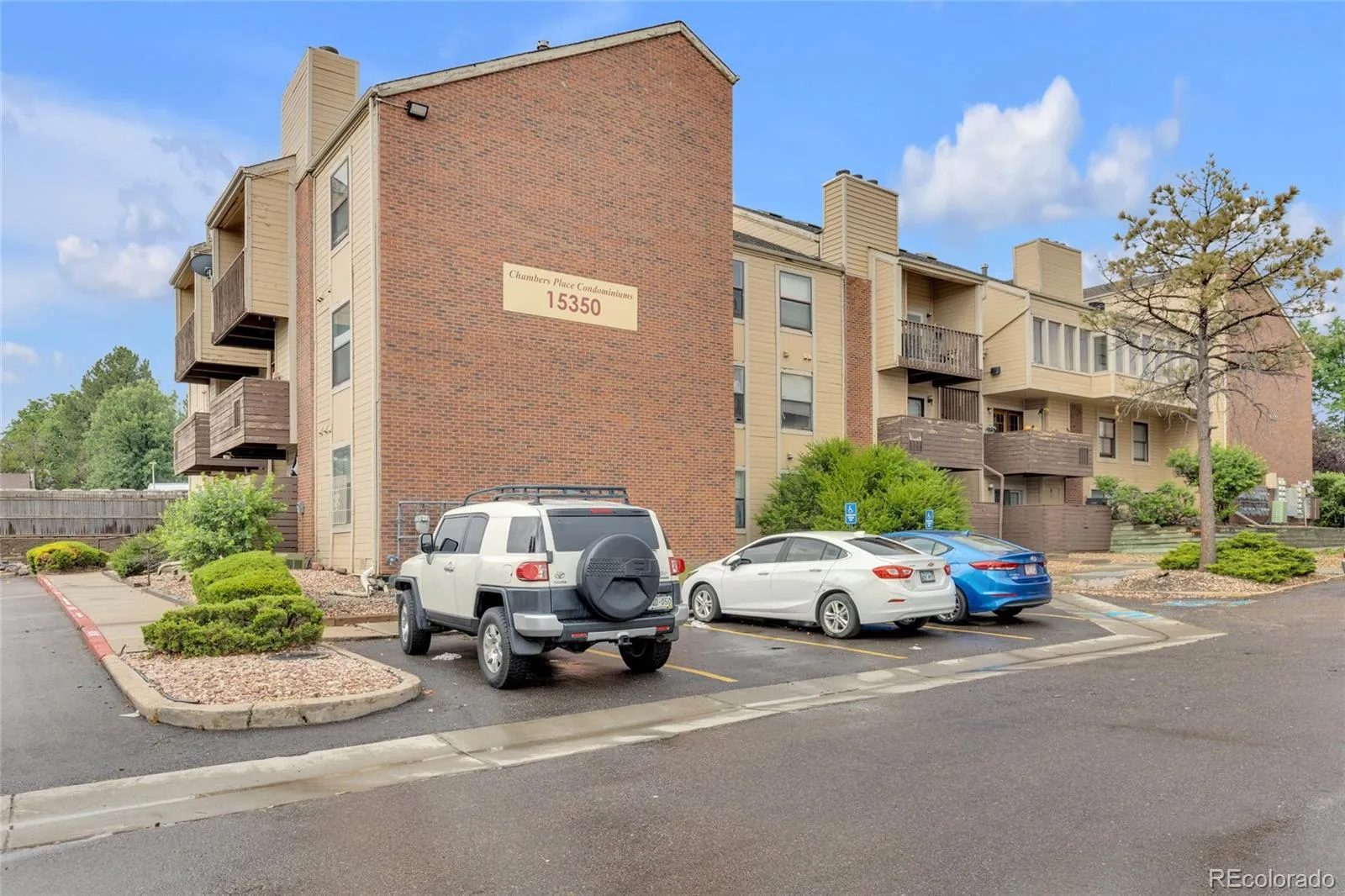 Chambers Place Condominiums