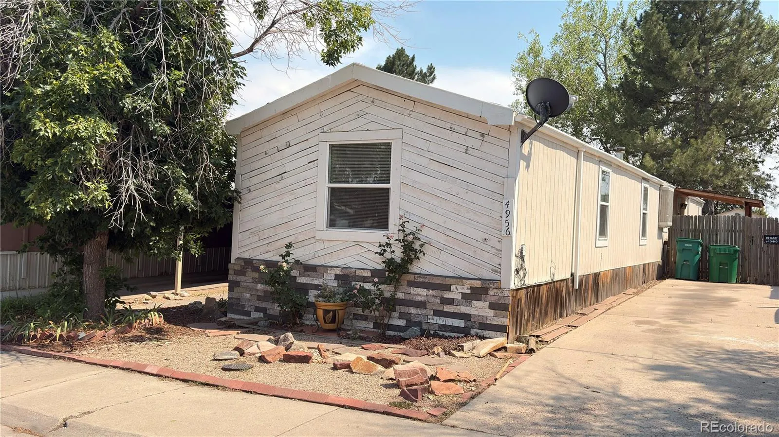 4956 East 97th Place, 201, Denver, CO, 80229