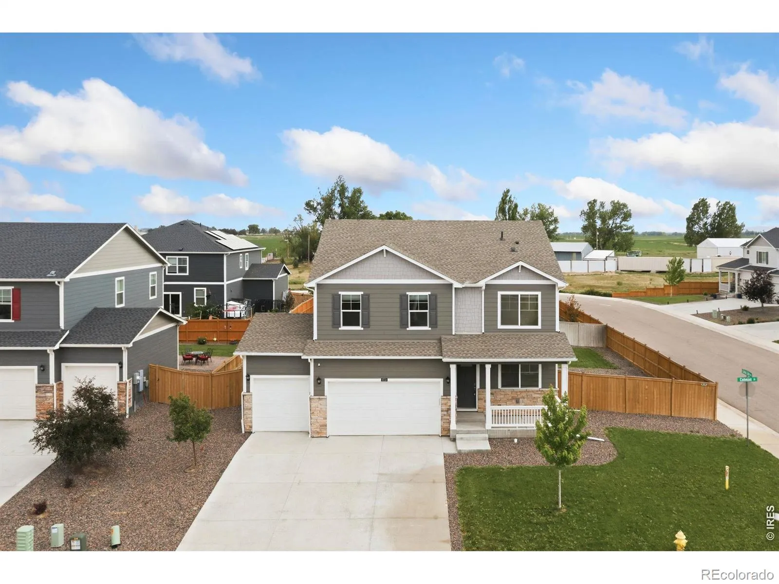 Mountain View Ranch, Columbine Estates