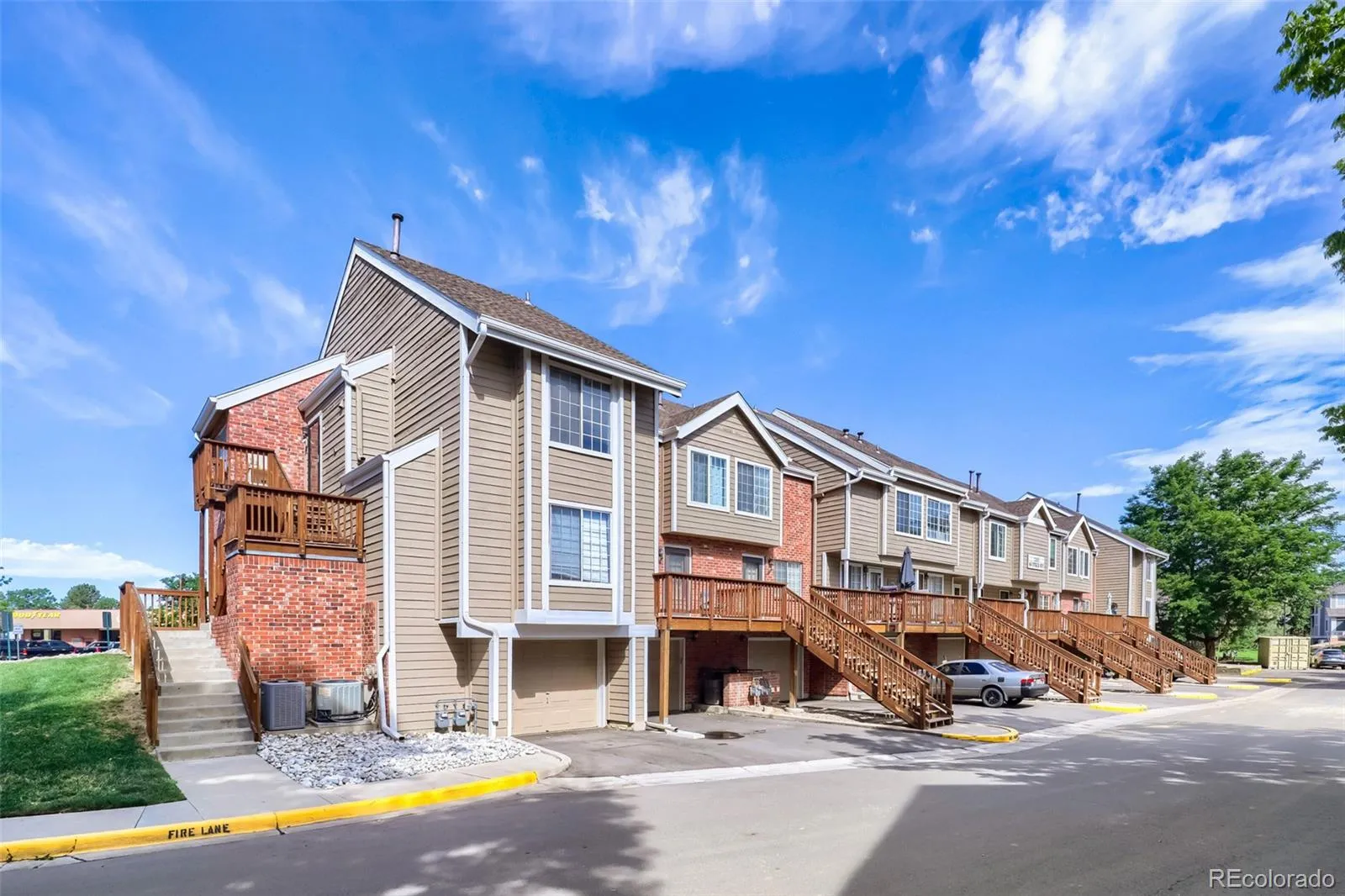 Breakaway Condos