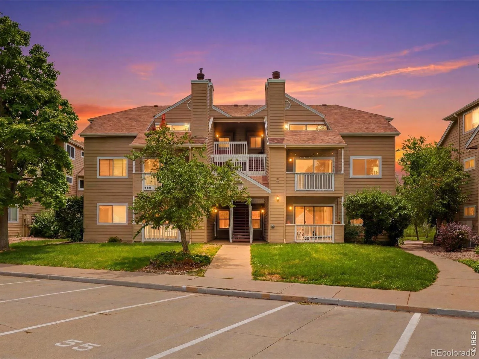 Twin Lakes Condos 3rd Ph
