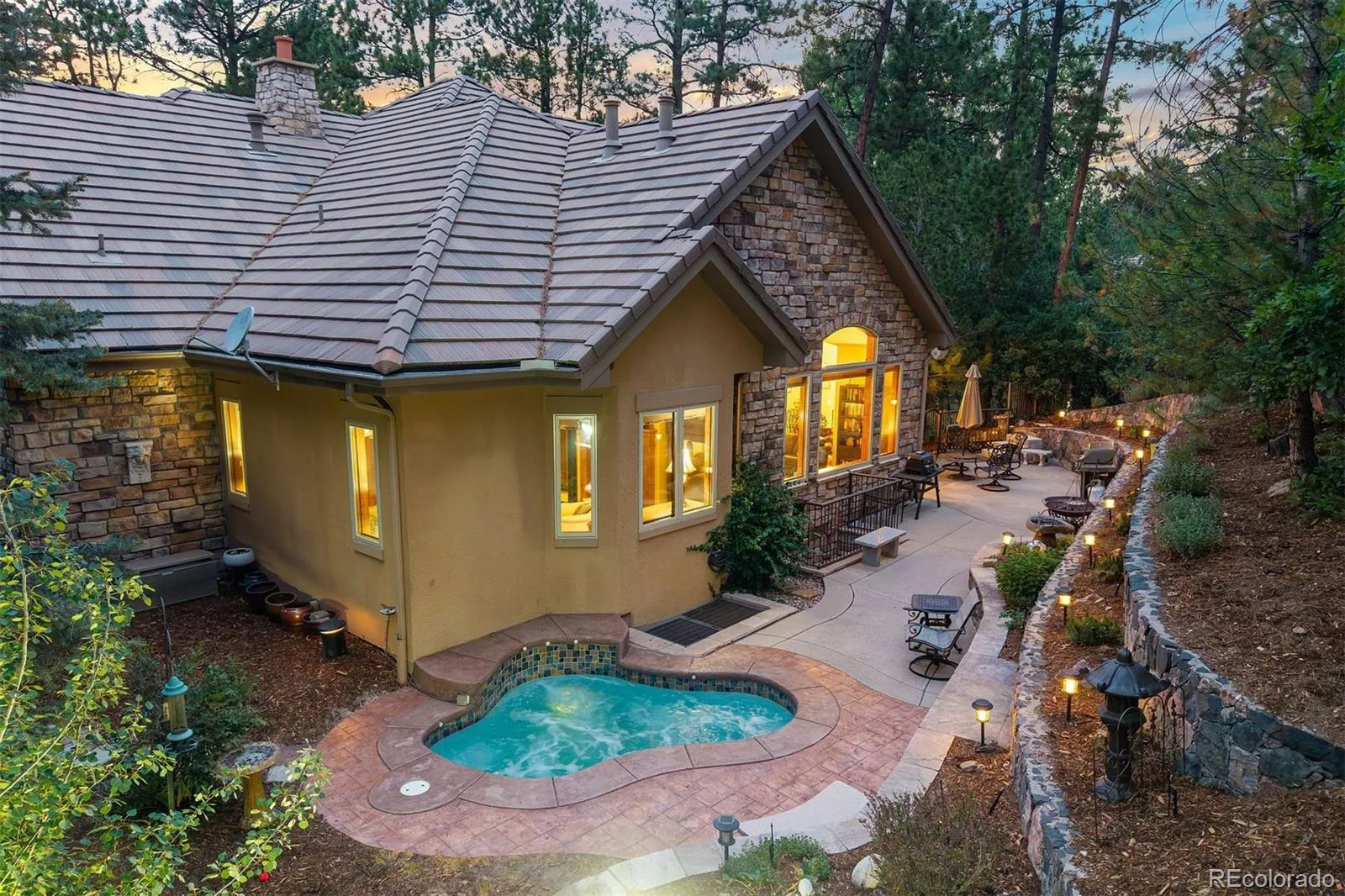 Castle Pines Village
