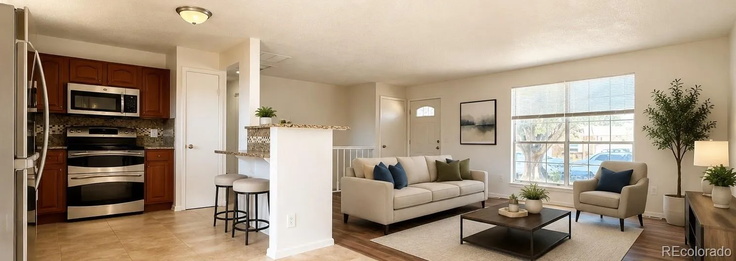 Aurora Knolls