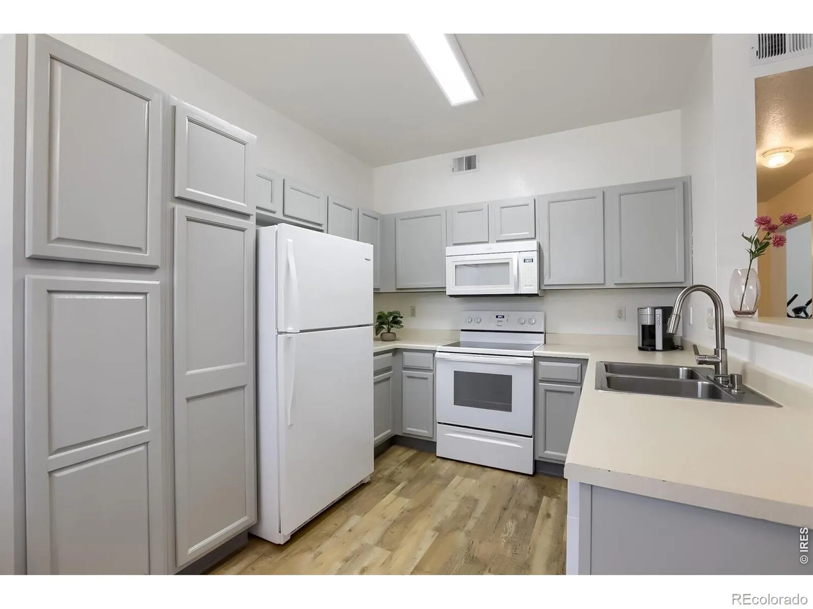 Saddle Ridge Condos Bldgs 6 7 8 Supp 3