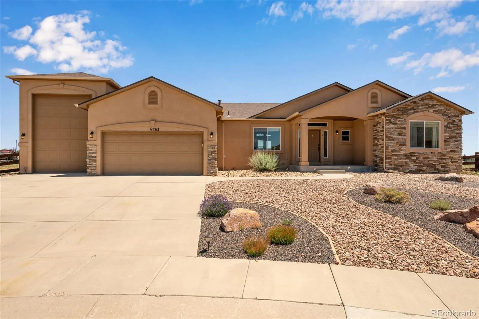 Falcon Highlands