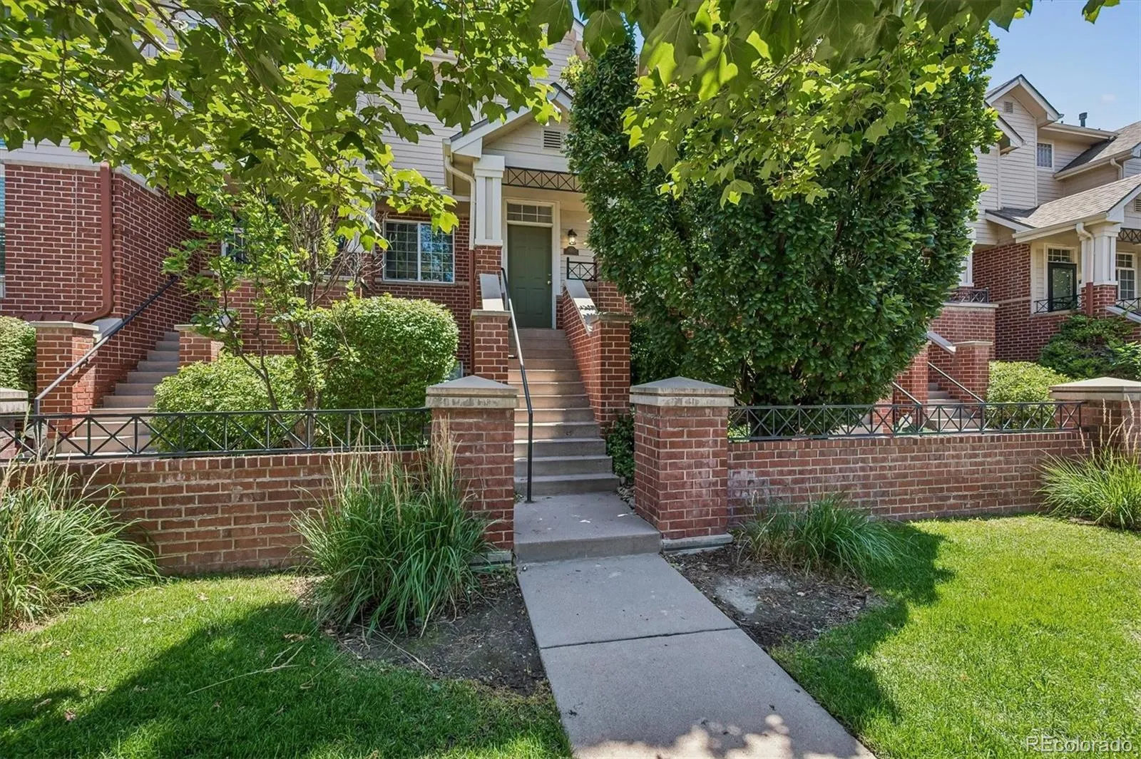 Kensington Townhomes