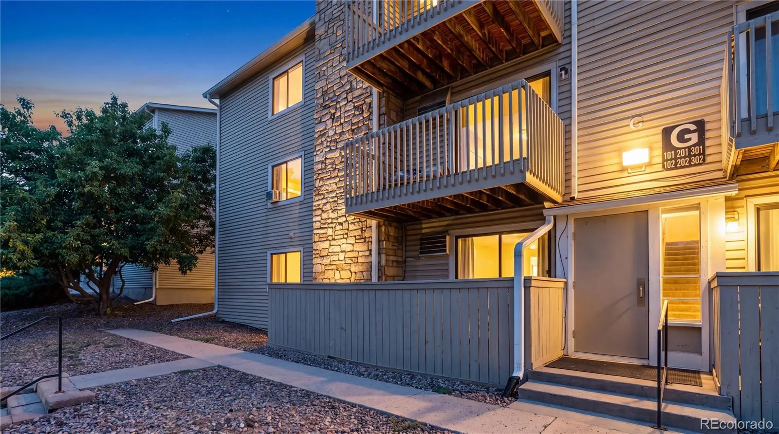 Wellington Condos 2nd Amd