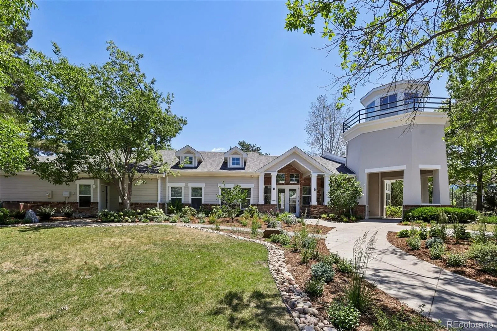 Lighthouse Villas