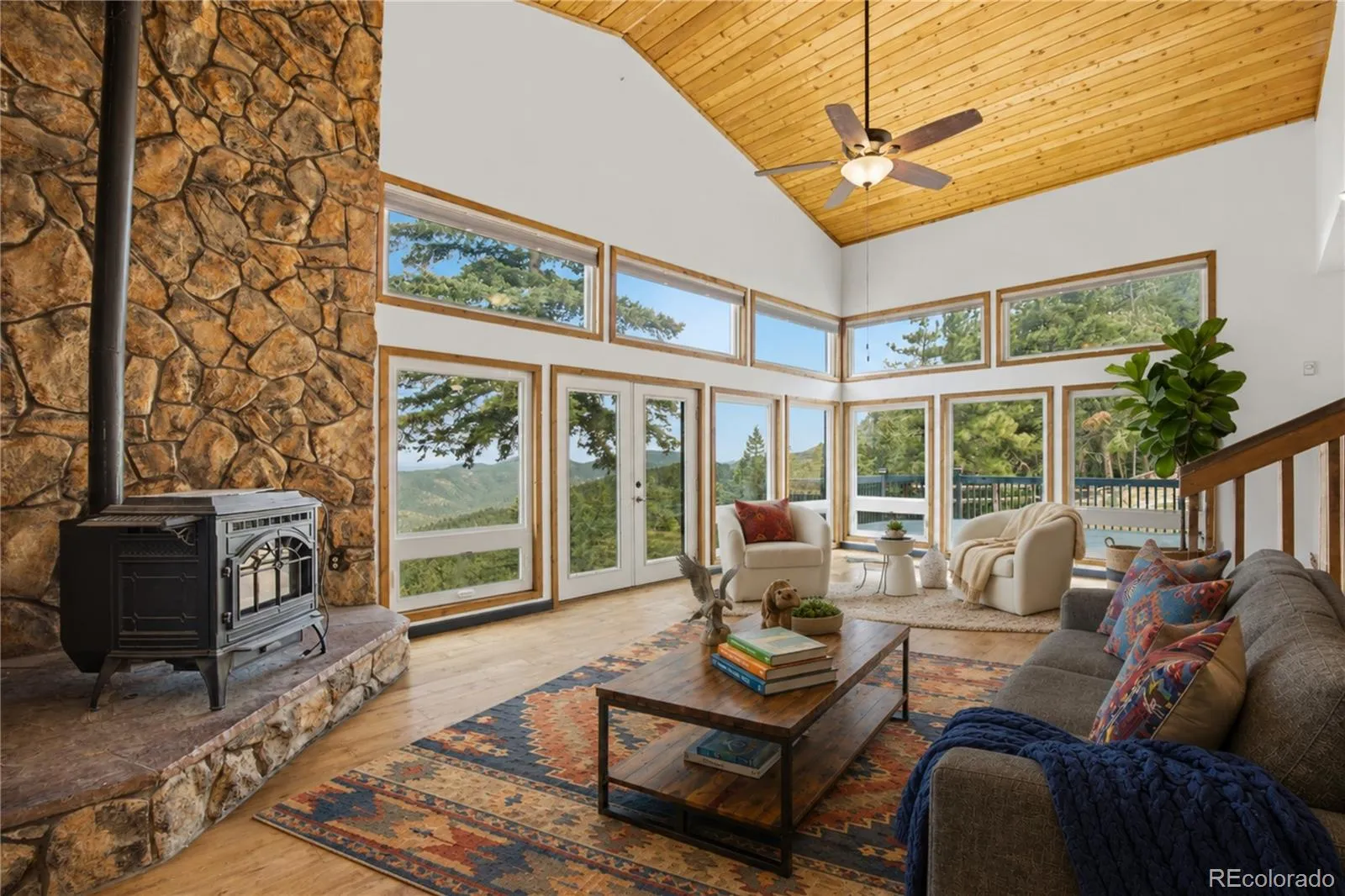 Hilldale Pines