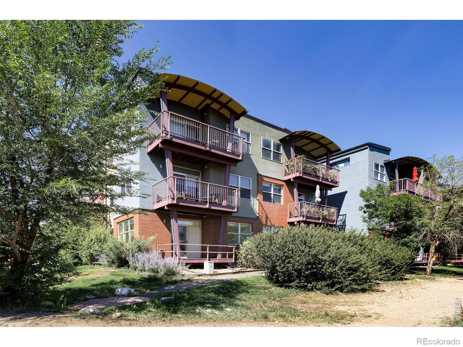 Goose Creek Condos