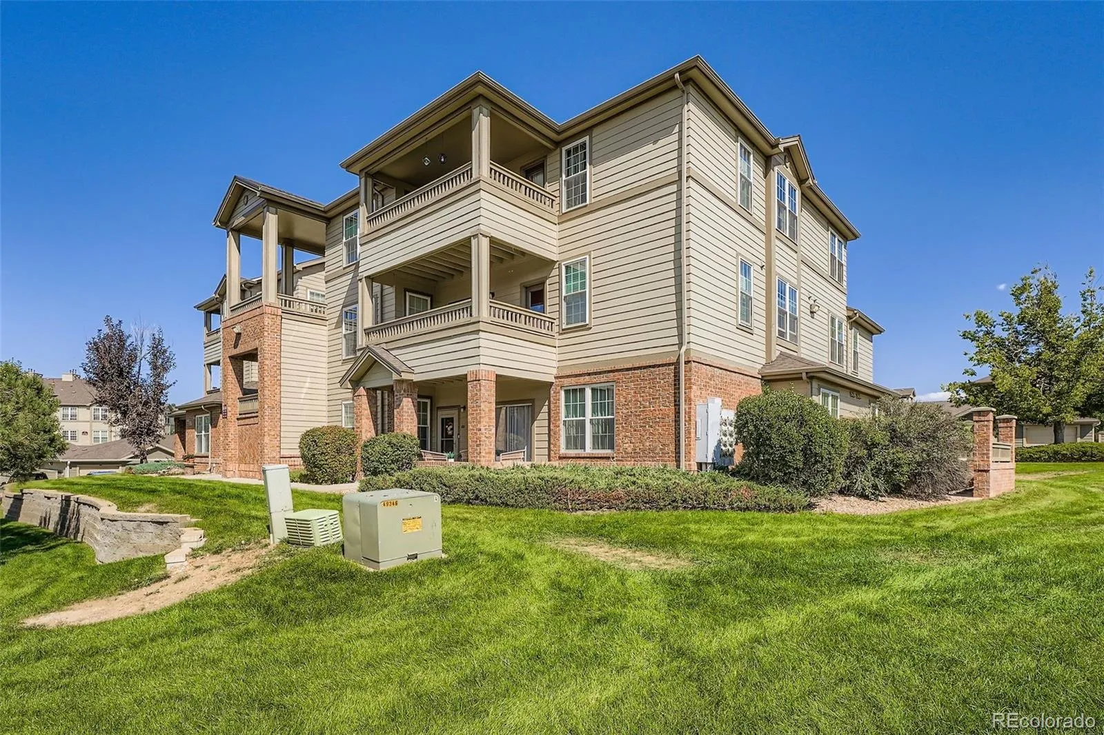 Ironstone Condominiums at Stroh Ranch