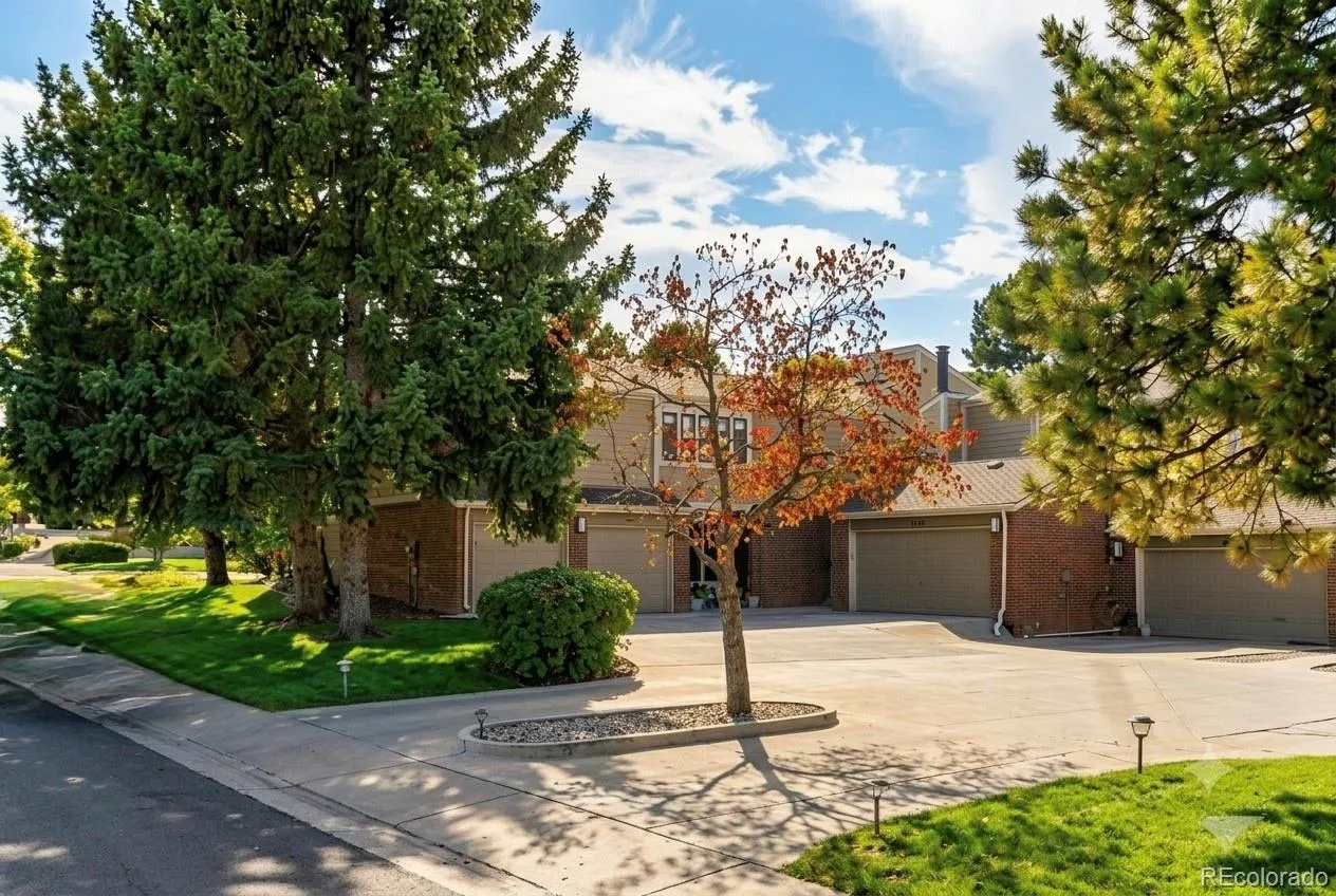 Southmoor Park Townhouses
