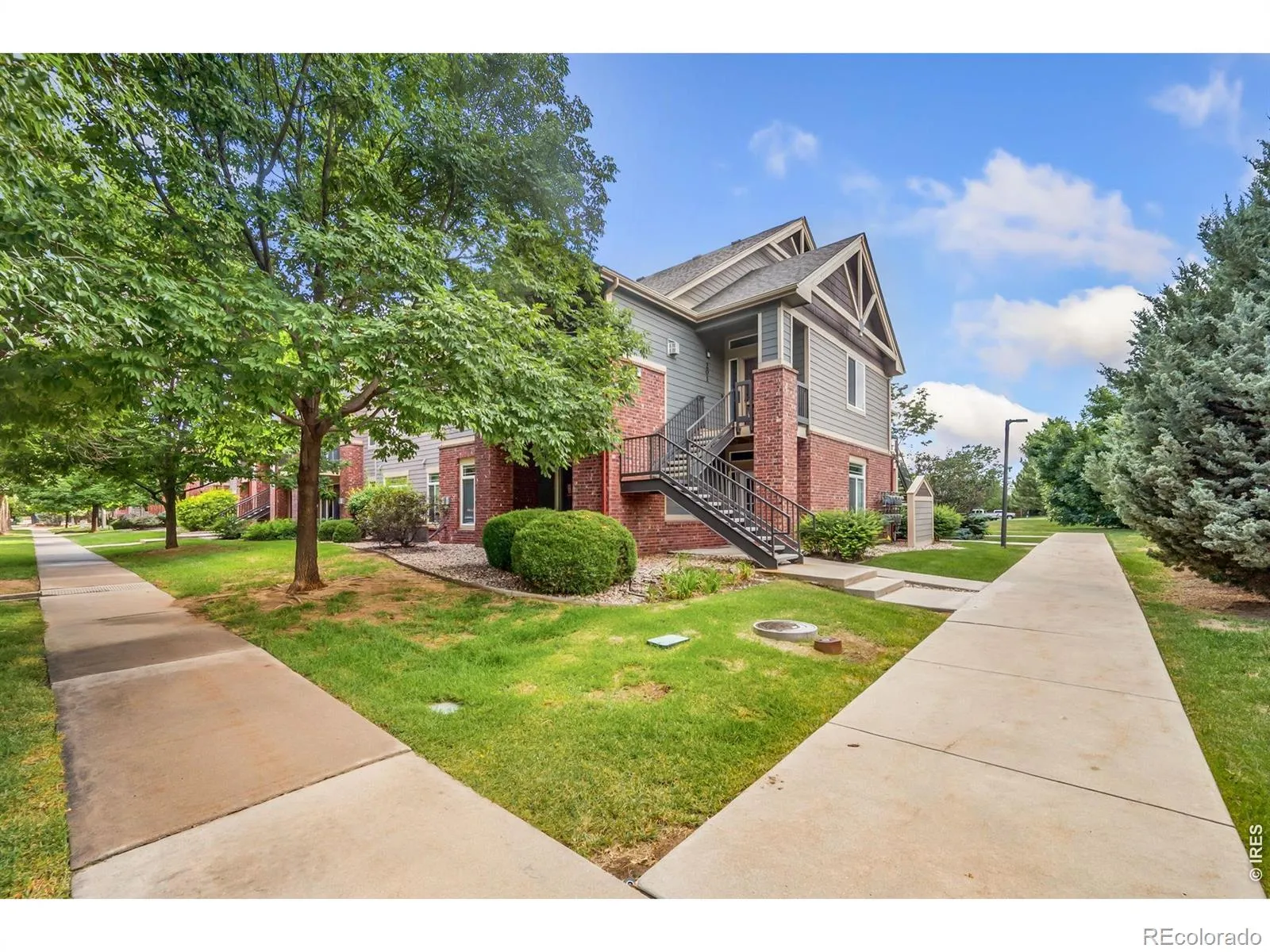 Sidehill Condos