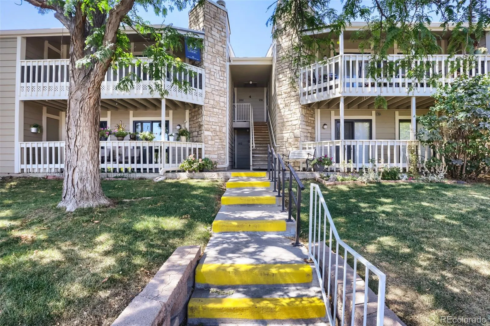 Woodside Village