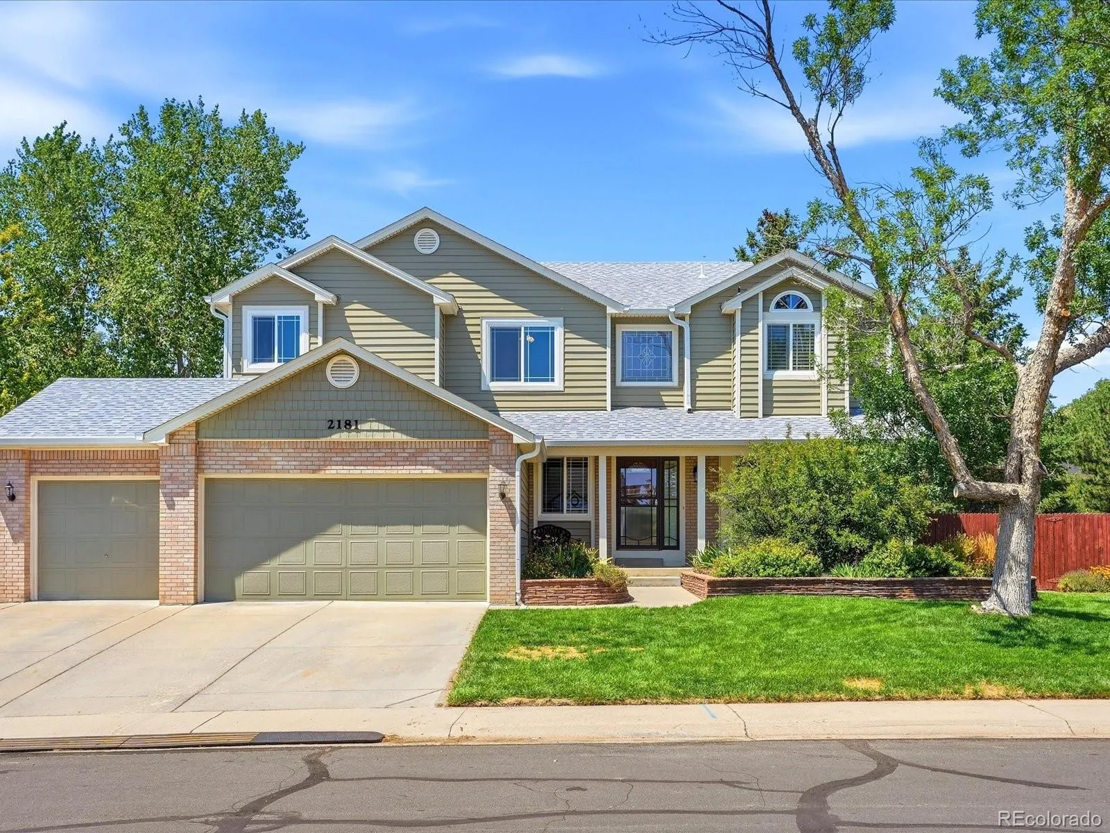 North Lake Estates