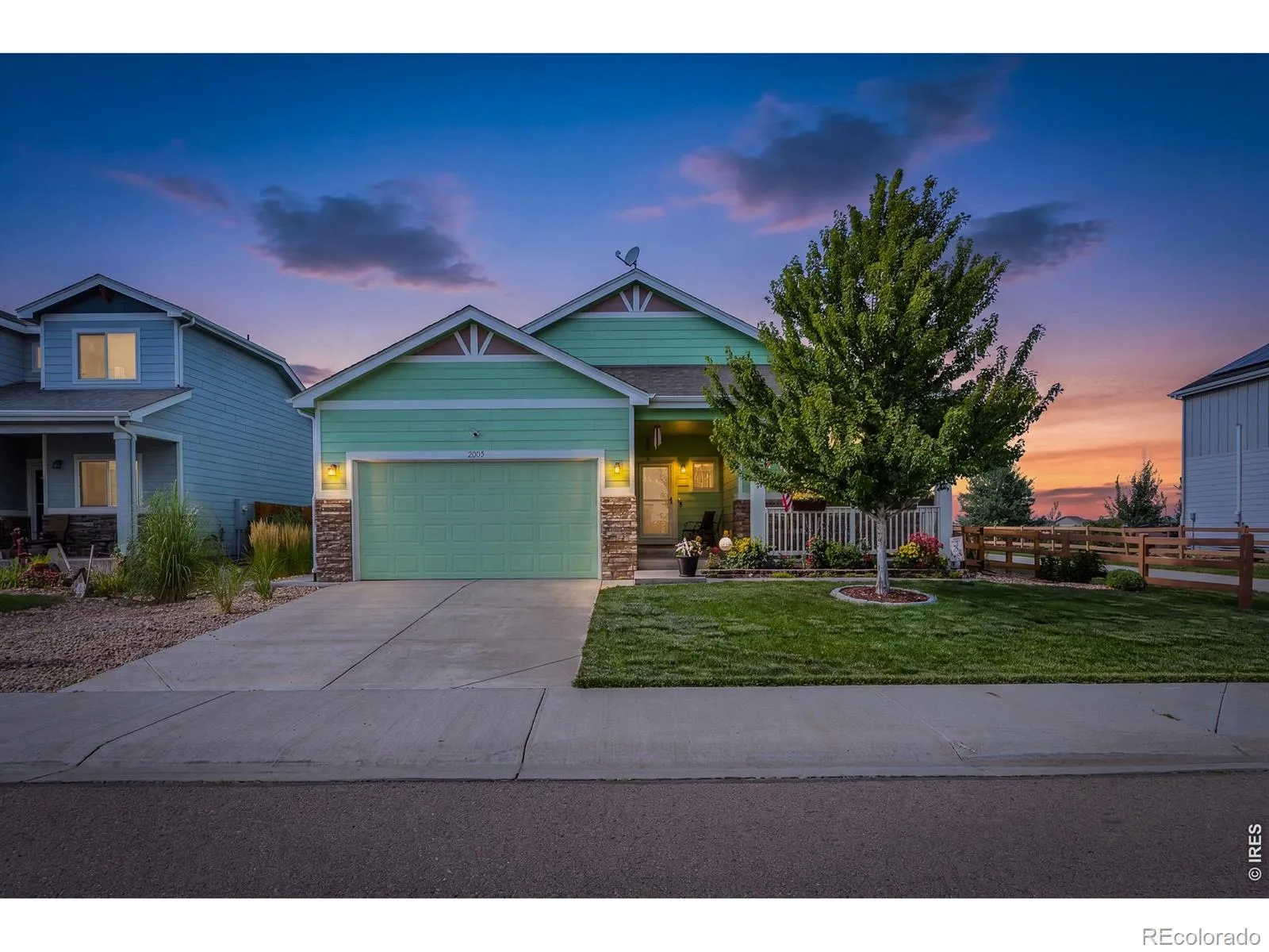 Colony Pointe