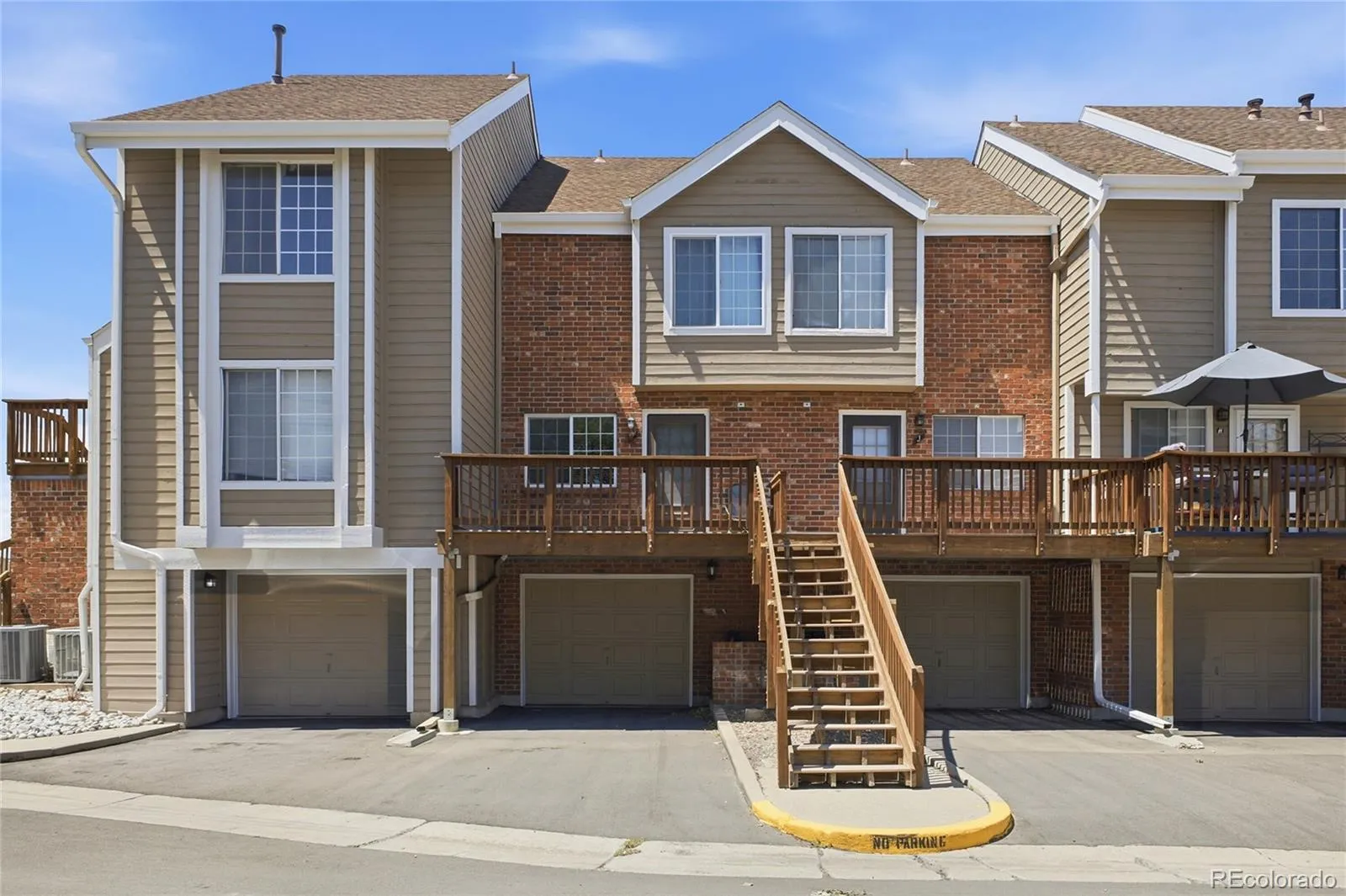 Breakaway Condos Ph I & II