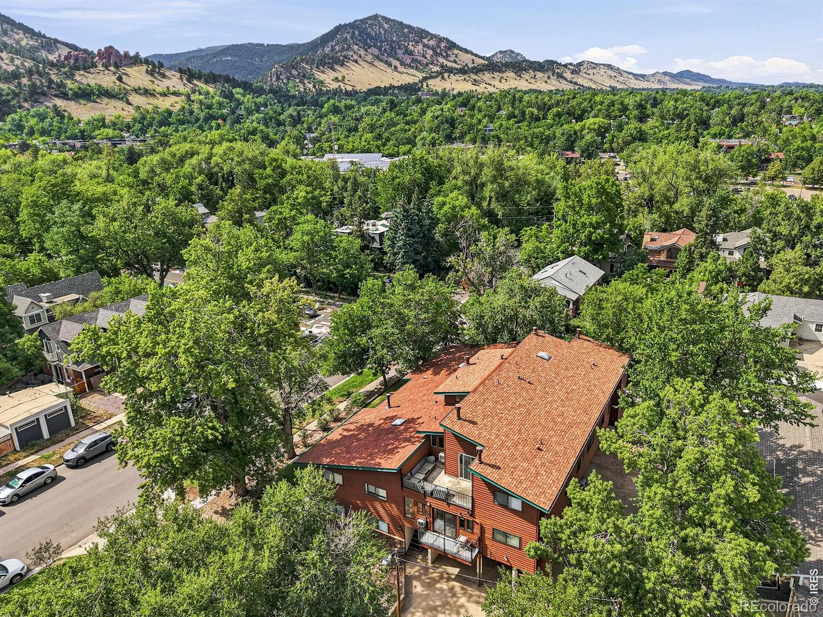 Arapahoe Condo