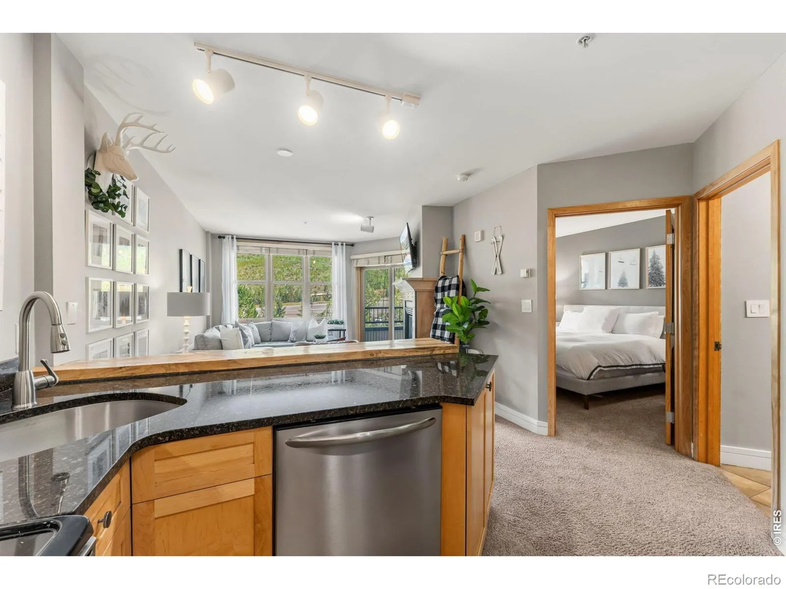 Silver Mill Condominiums