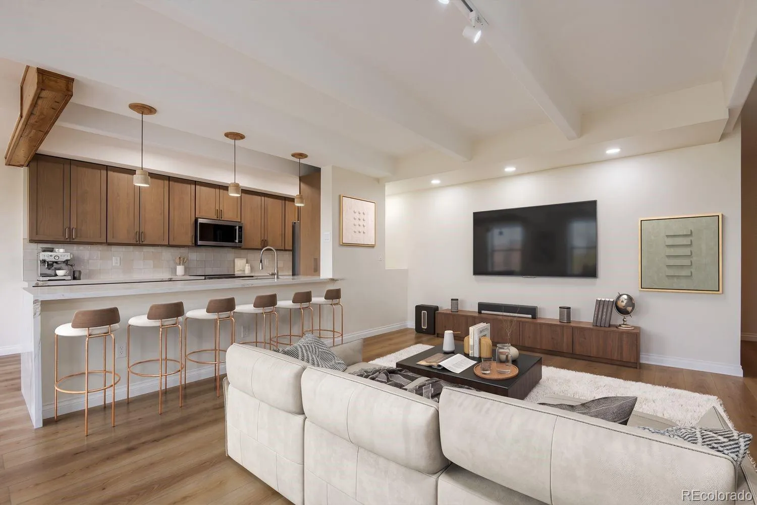 Candlewyck Condominiums