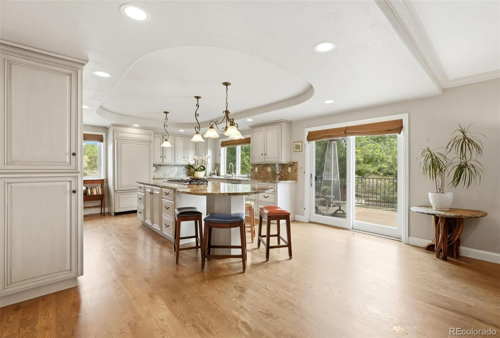 SURREY RIDGE ESTATES