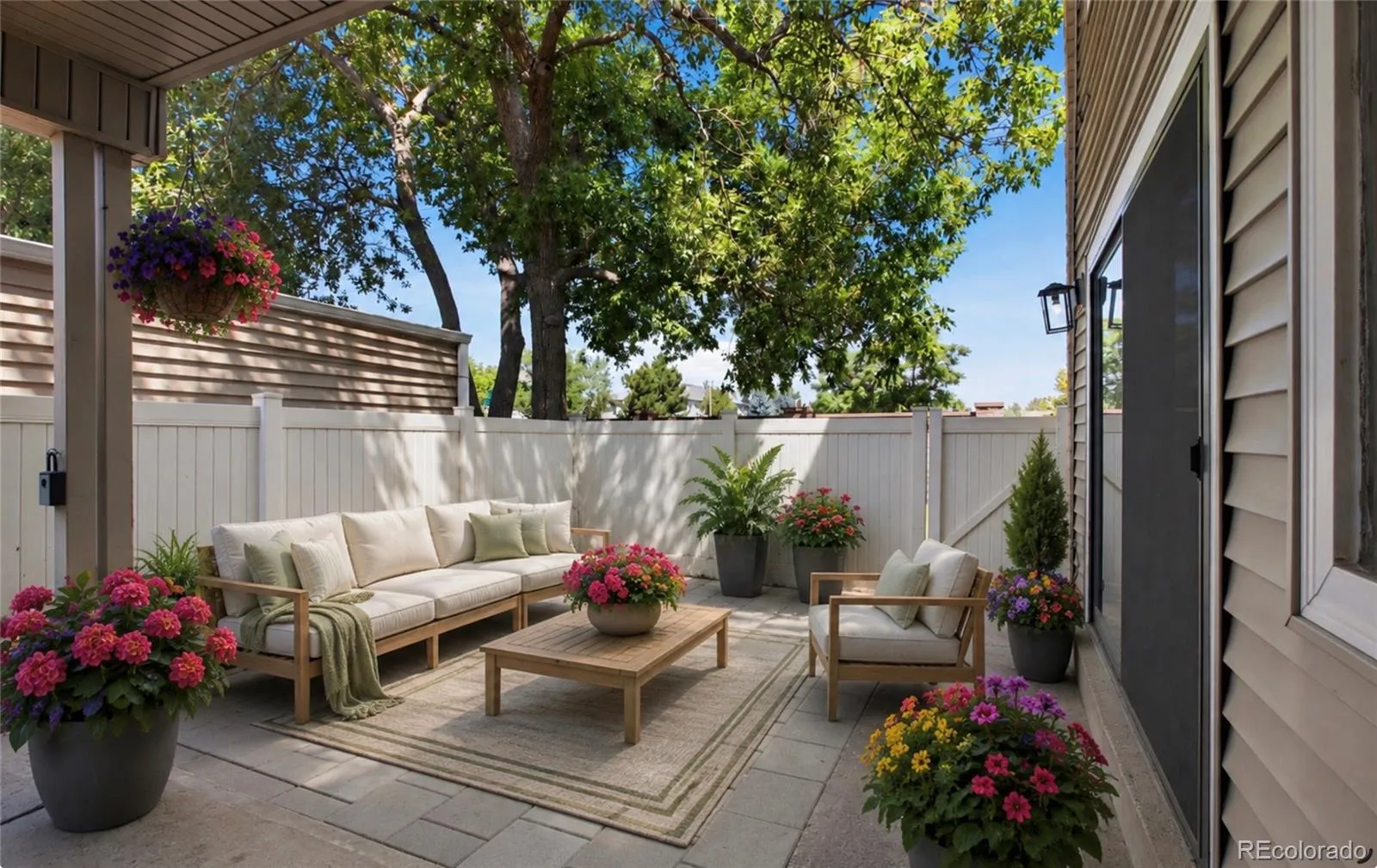 Cinnimon Courtyard Homes Condo