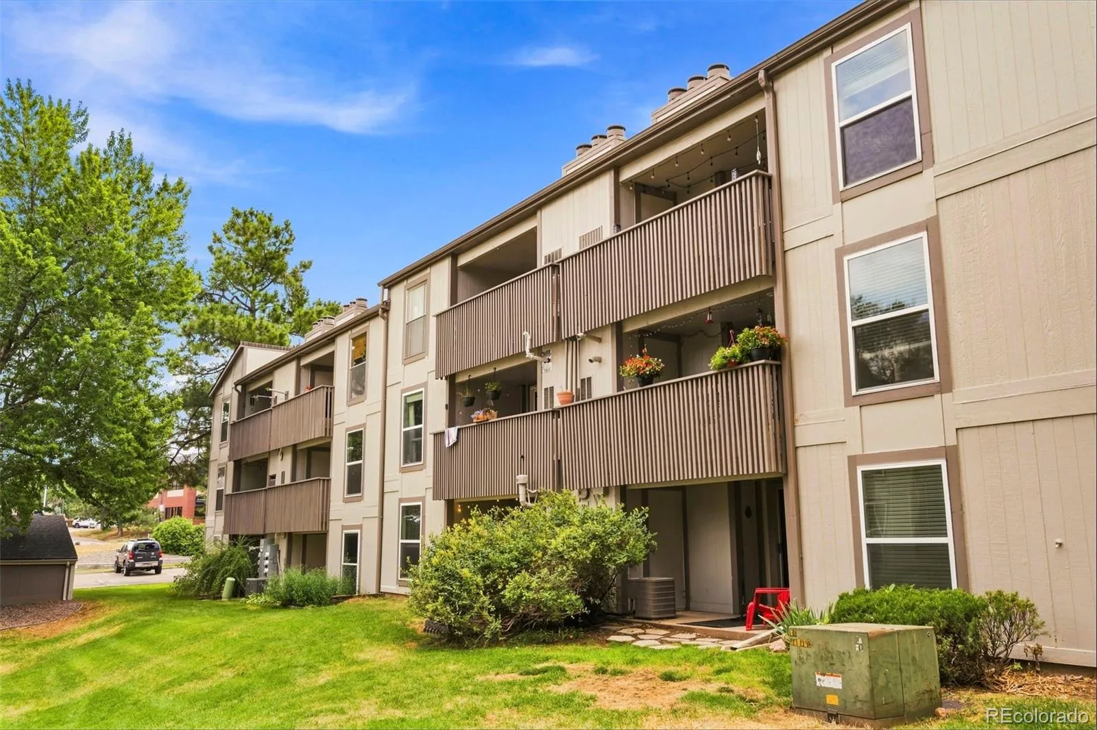 Hunter Hill Condos