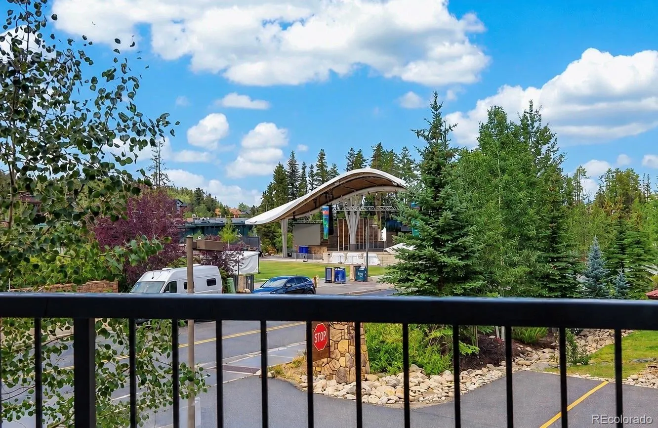 Trailhead Lodges Condos Bldg 1