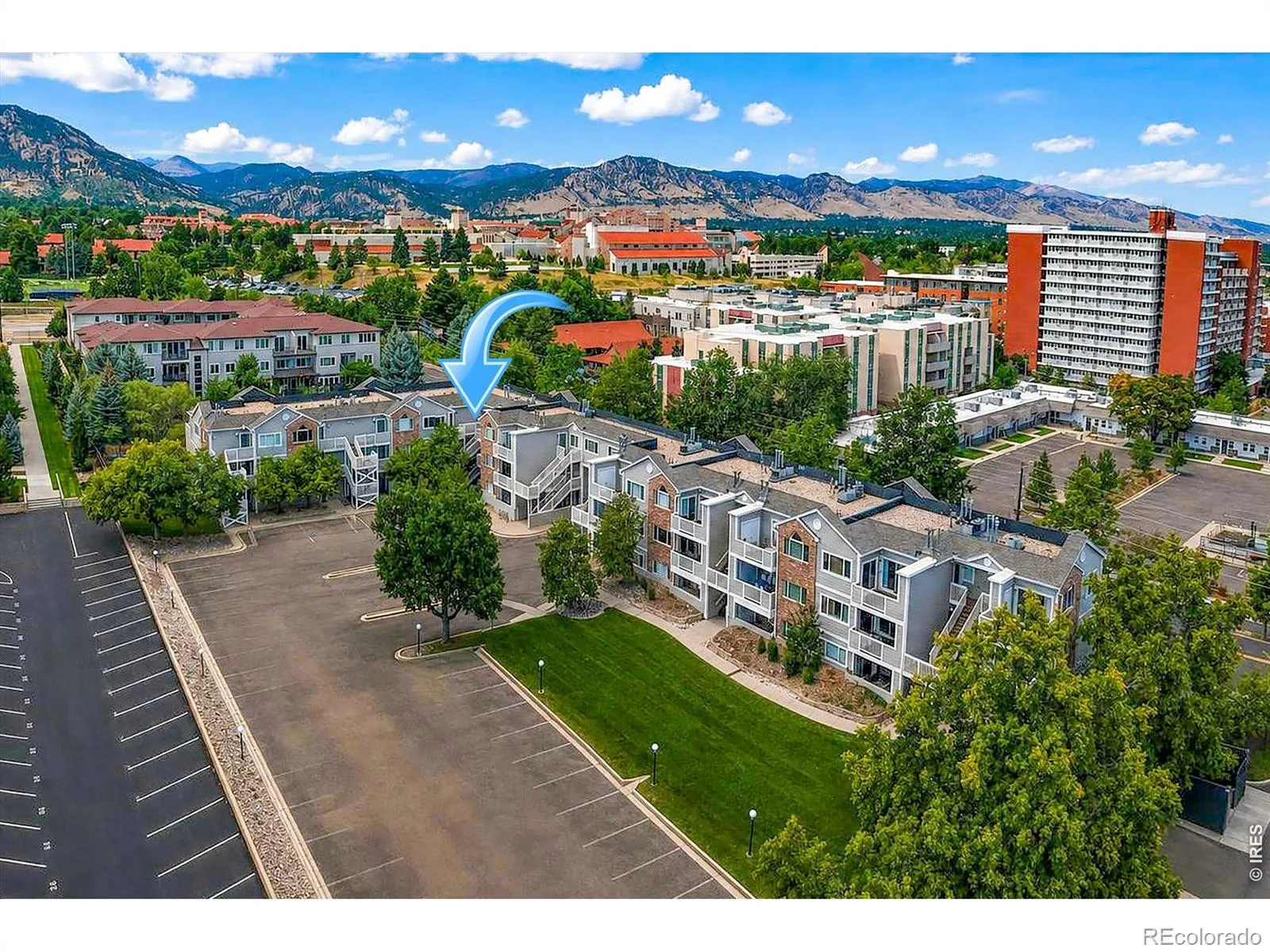 Montclair Court Condos