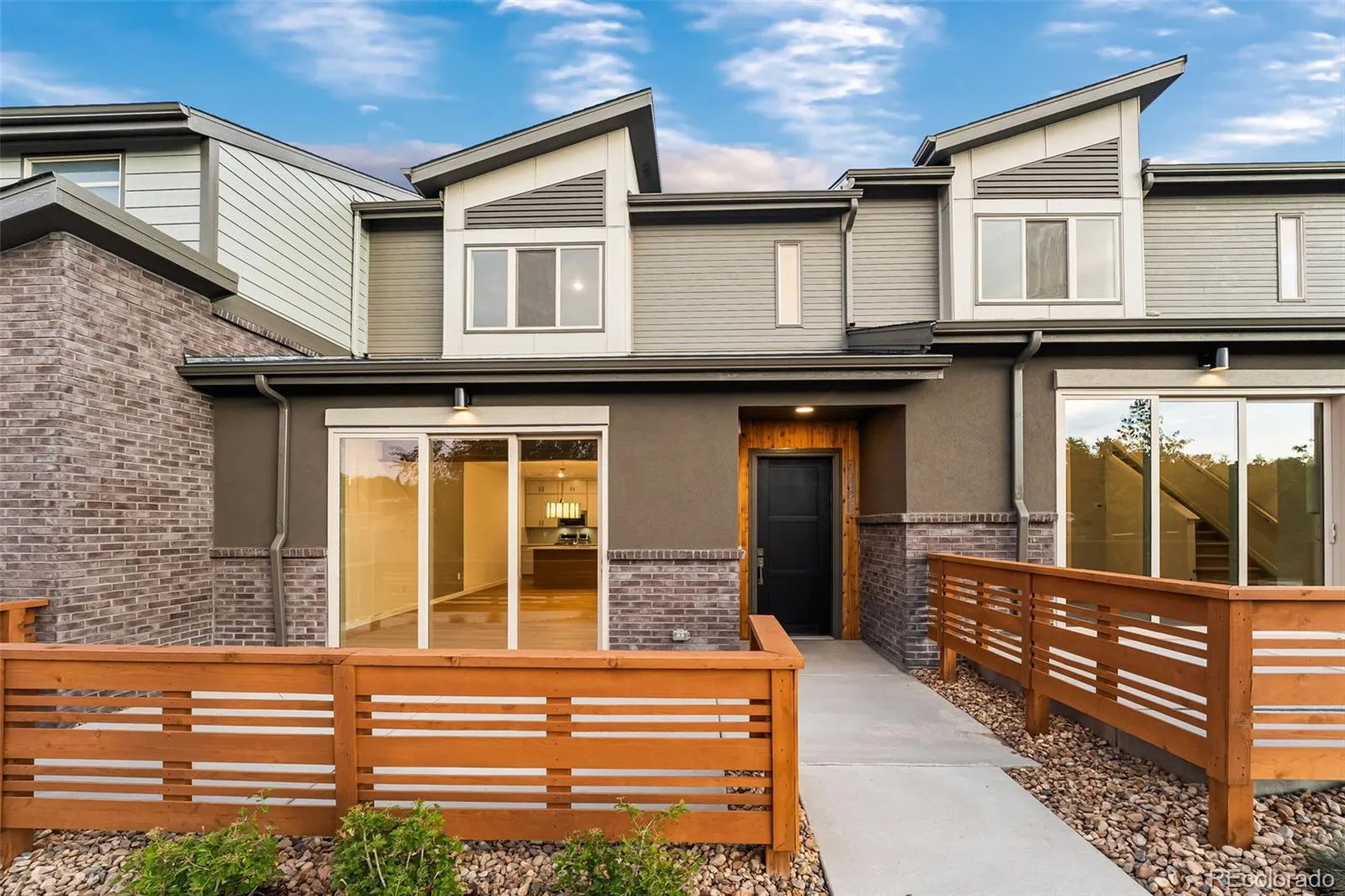 Hillcrest Terrace