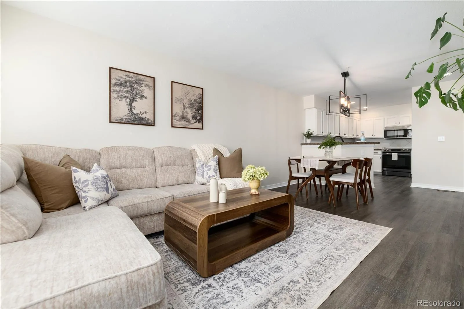 Cutters Ridge At Sapphire Pointe Condos