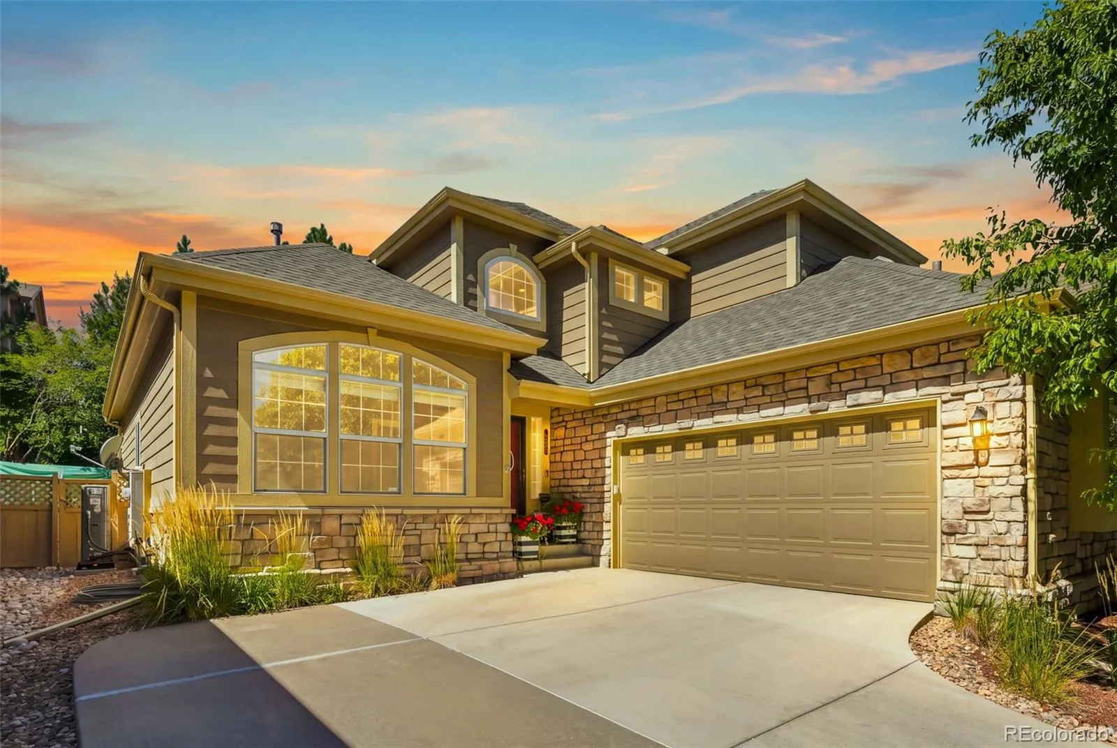 Saddle Rock East