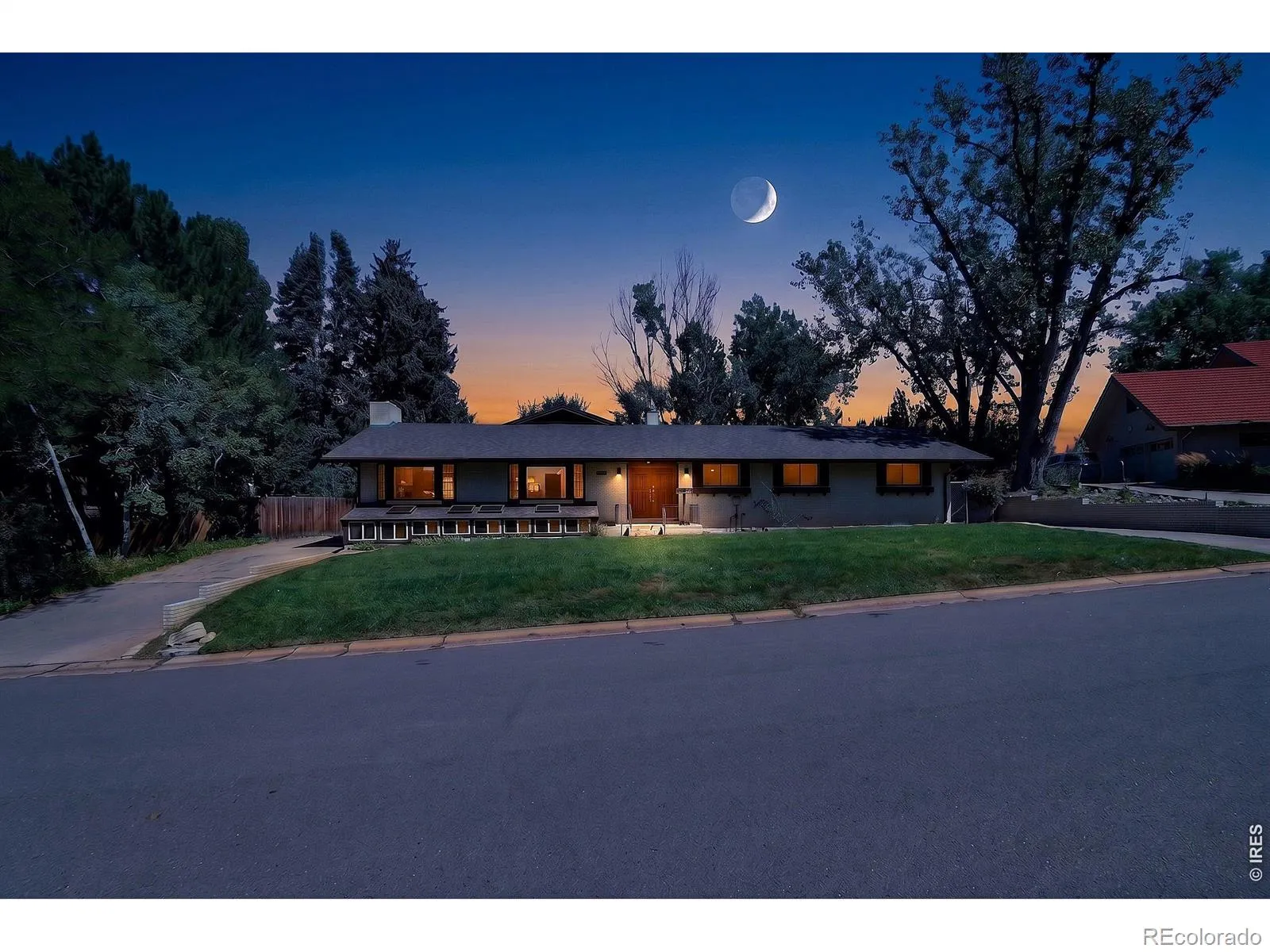 Cottonwood Village