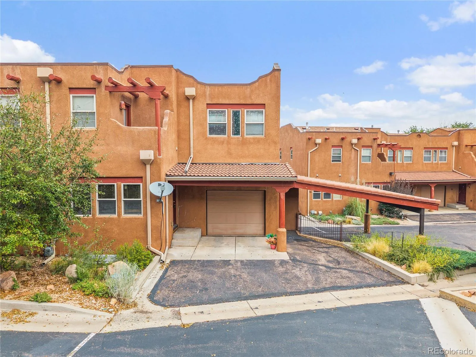 Taos Village Condominiums