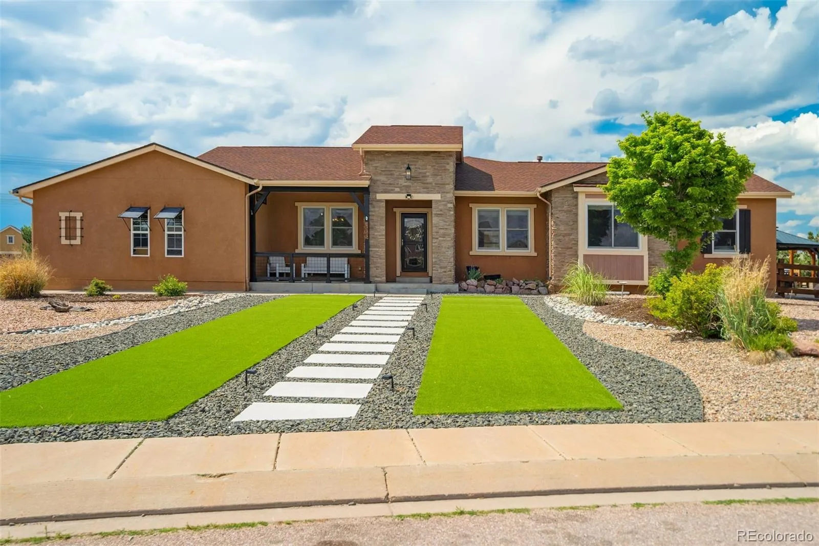 Falcon Highlands