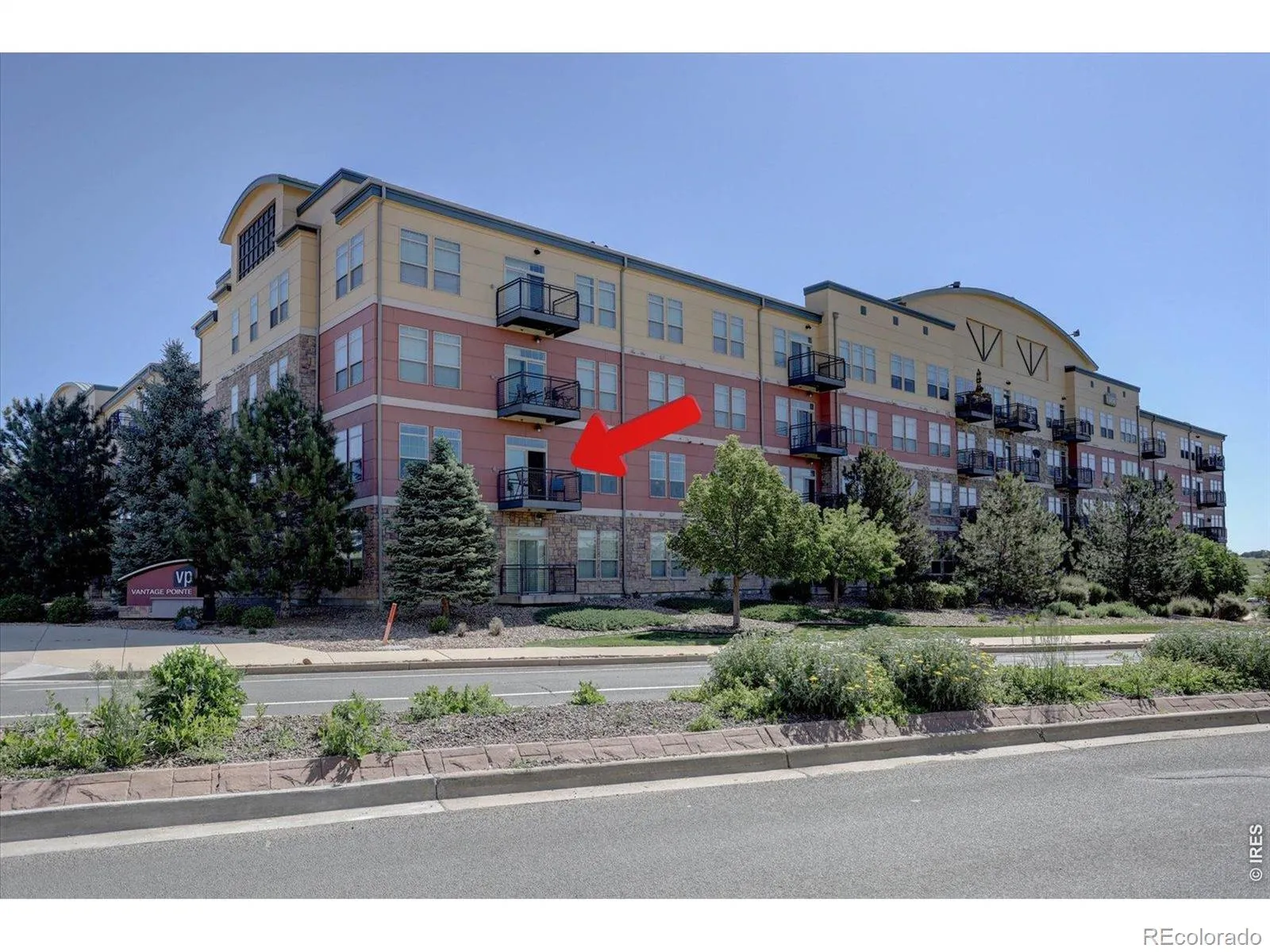Vantage Pointe Lofts