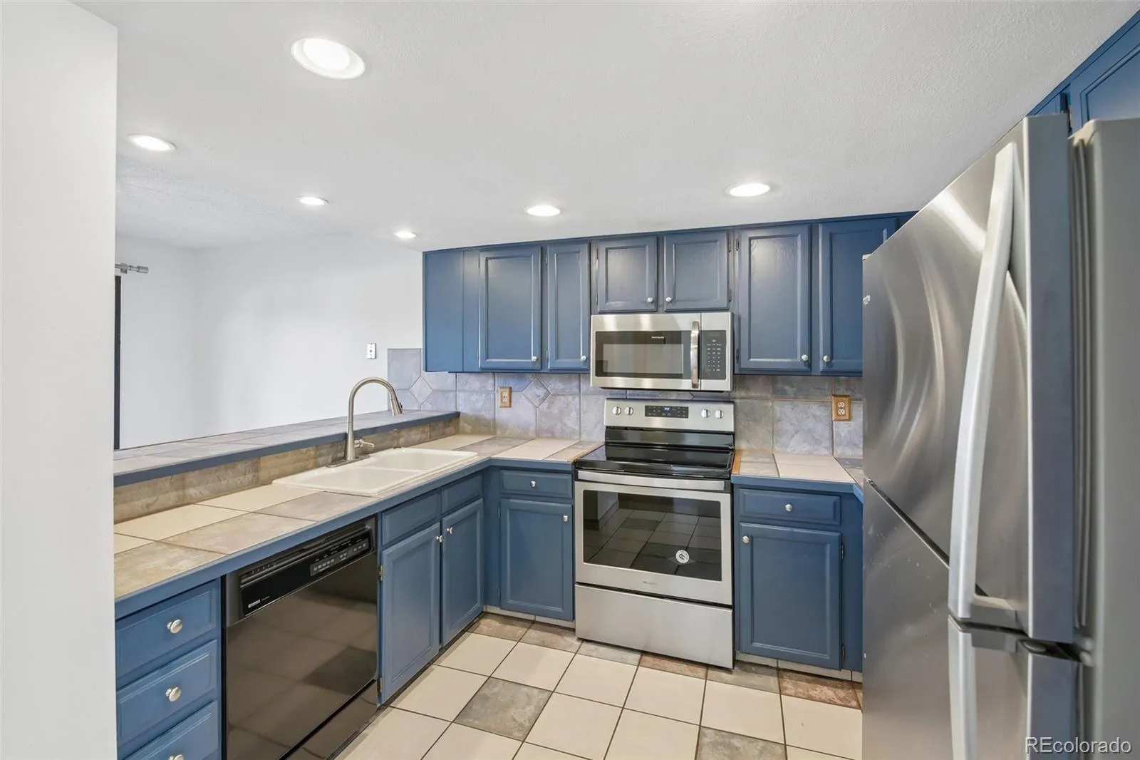 Sixth Ave West Townhomes