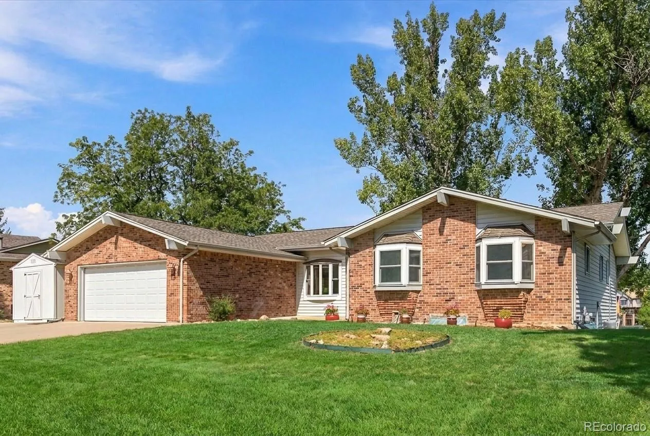 Meadowbrook Village