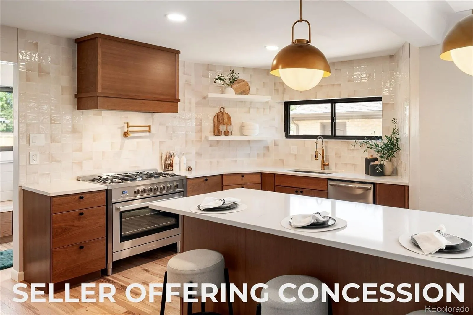 Chamberlins Colfax Add